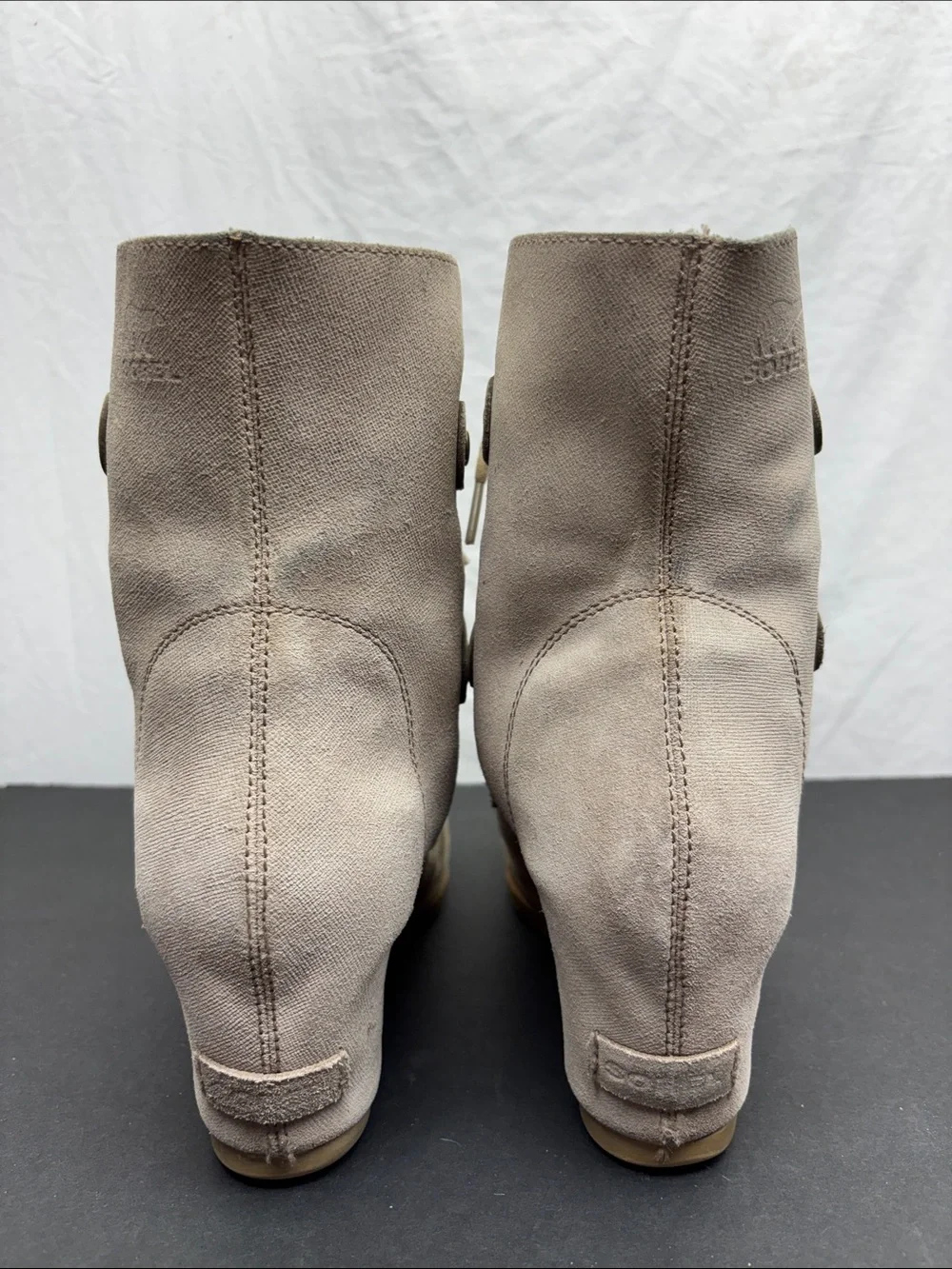 Sorel Women's Taupe Lace-Up Wedge Booties, SZ 9, box 47